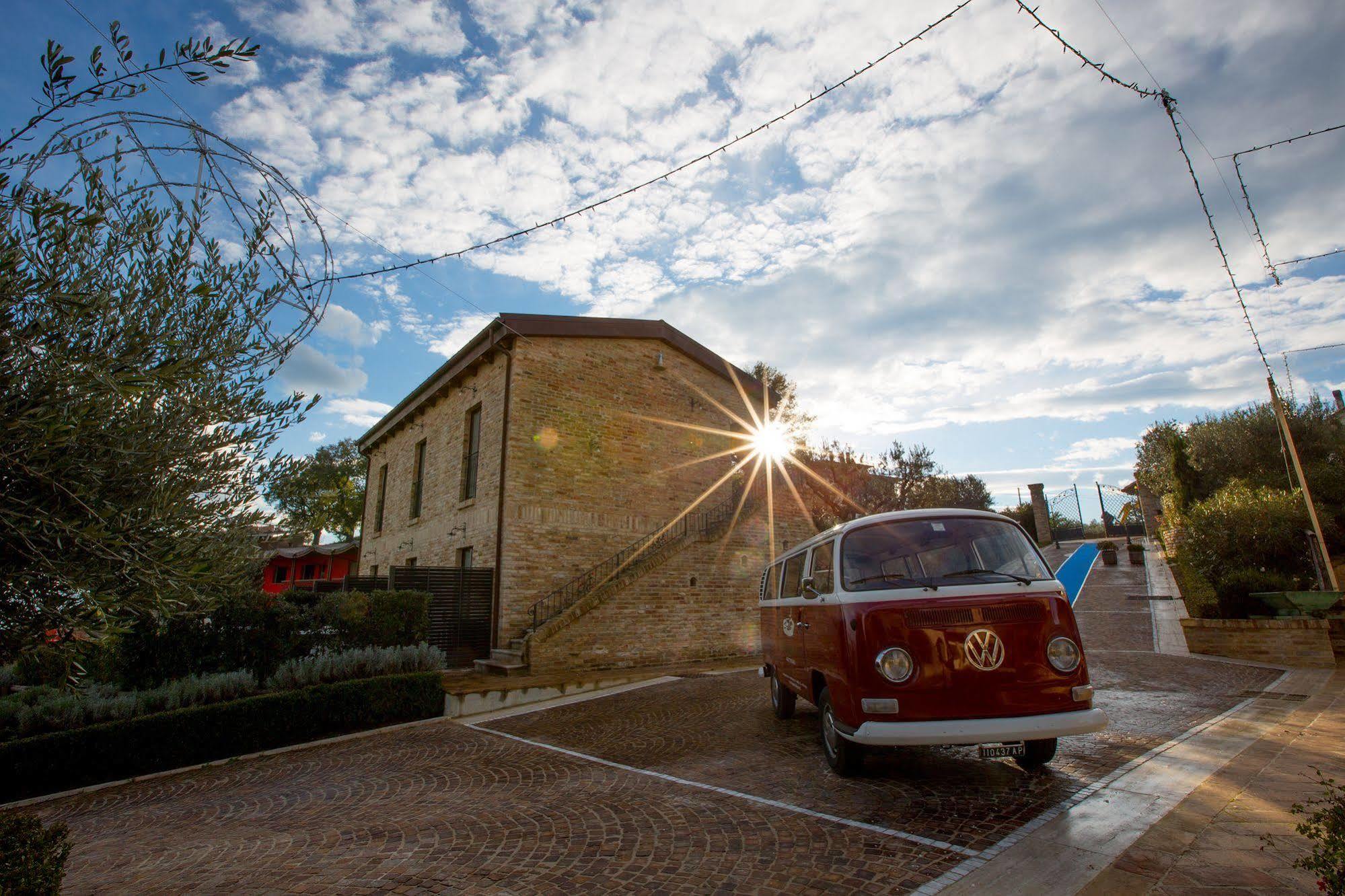 Agriturismo Il Sapore Della Luna Monteprandone Ngoại thất bức ảnh