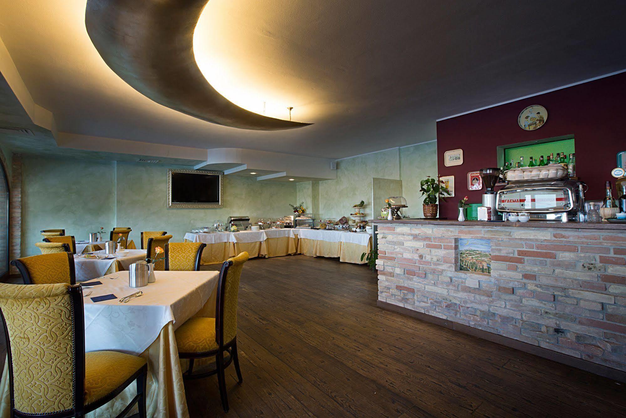 Agriturismo Il Sapore Della Luna Monteprandone Ngoại thất bức ảnh